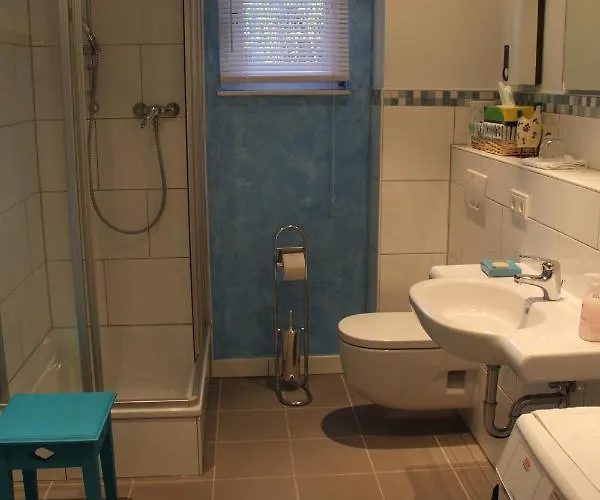 Le Coq Nientiedt 로스라스